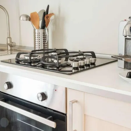 Apartment Begonie House Cefalu