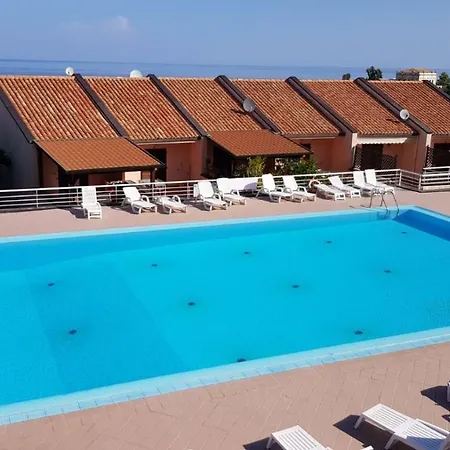Begonie House Apartment Cefalu